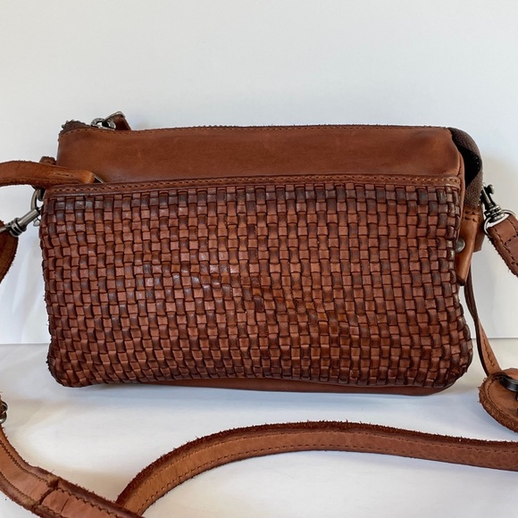 Harbour 2nd Leather Crossbody Bag - Picture 5 of 10